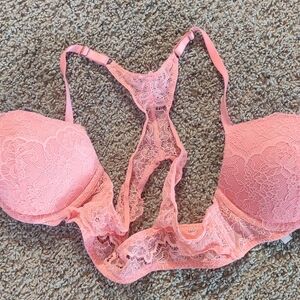 Victoria's Secret Dream Angels Push Up Strawberry Ice (Pink) Lace Bra 34B